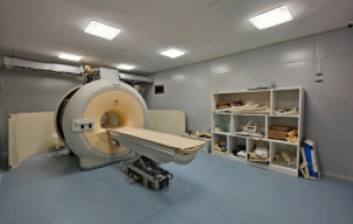Philips 1.5T Achieva MRI 