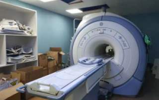 GE 3T HDX MRI